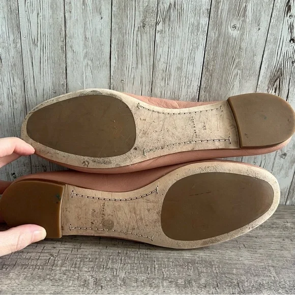 Tory Burch Blush Pink Flats with Gold Logo 8.5 - Picture 7 of 8